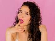 Latinas Chat Room